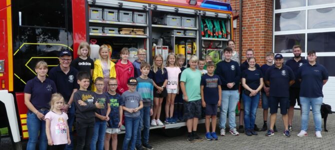 Ferienspaß bei der Feuerwehr
