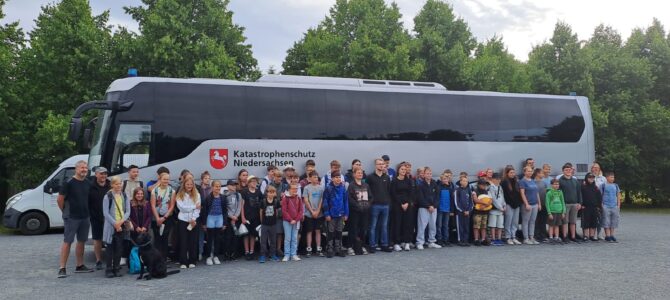 Abfahrt ins Kreis-JF-Zeltlager auf Fehmarn